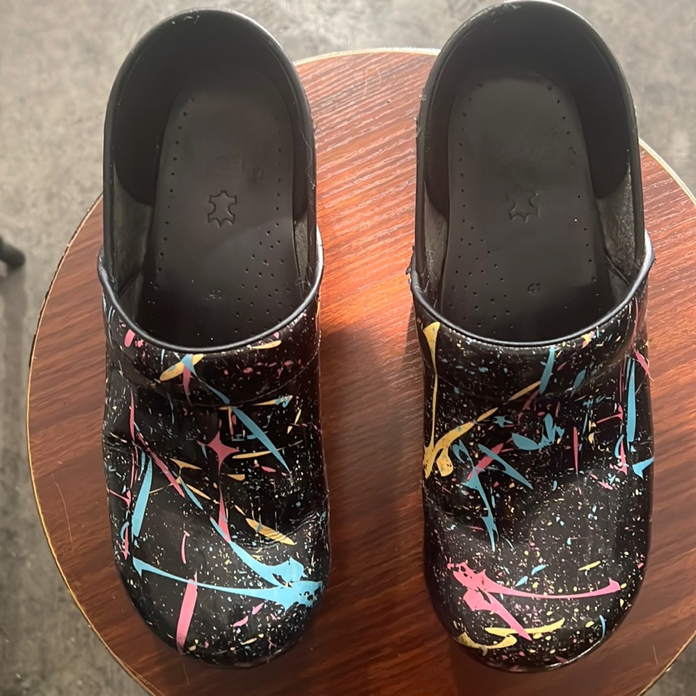 Dansko clogs size 41